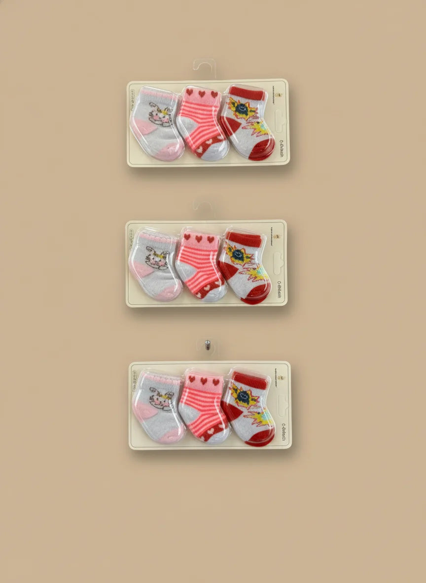 Baby 3-Piece Socks Set – Multicolor (0–6 Months)